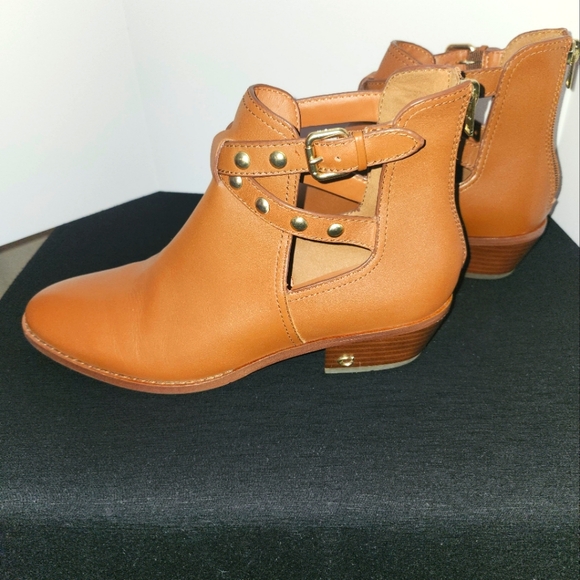 Coach Danika Leather Booties - NWOT - Picture 4 of 13